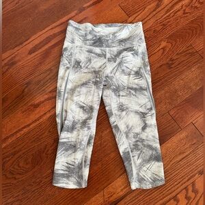 Lululemon Cropped Running Leggings